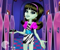 Monster High Scarah Screams